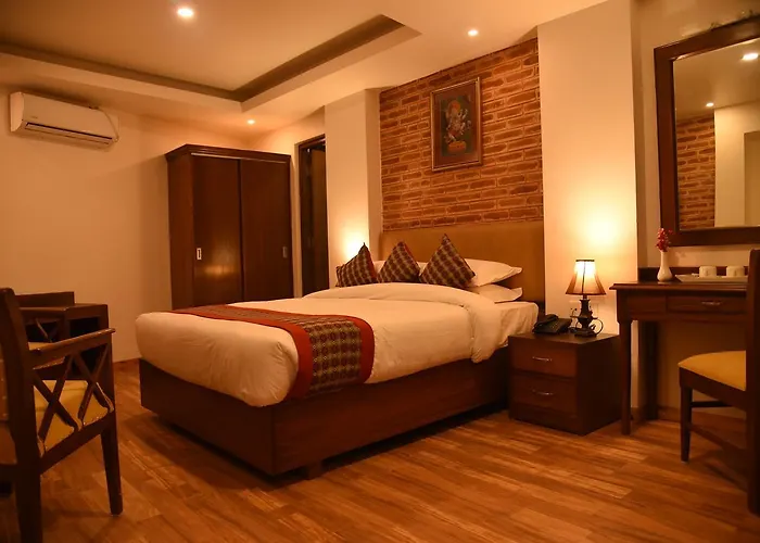 Kailash Kuti Hotel